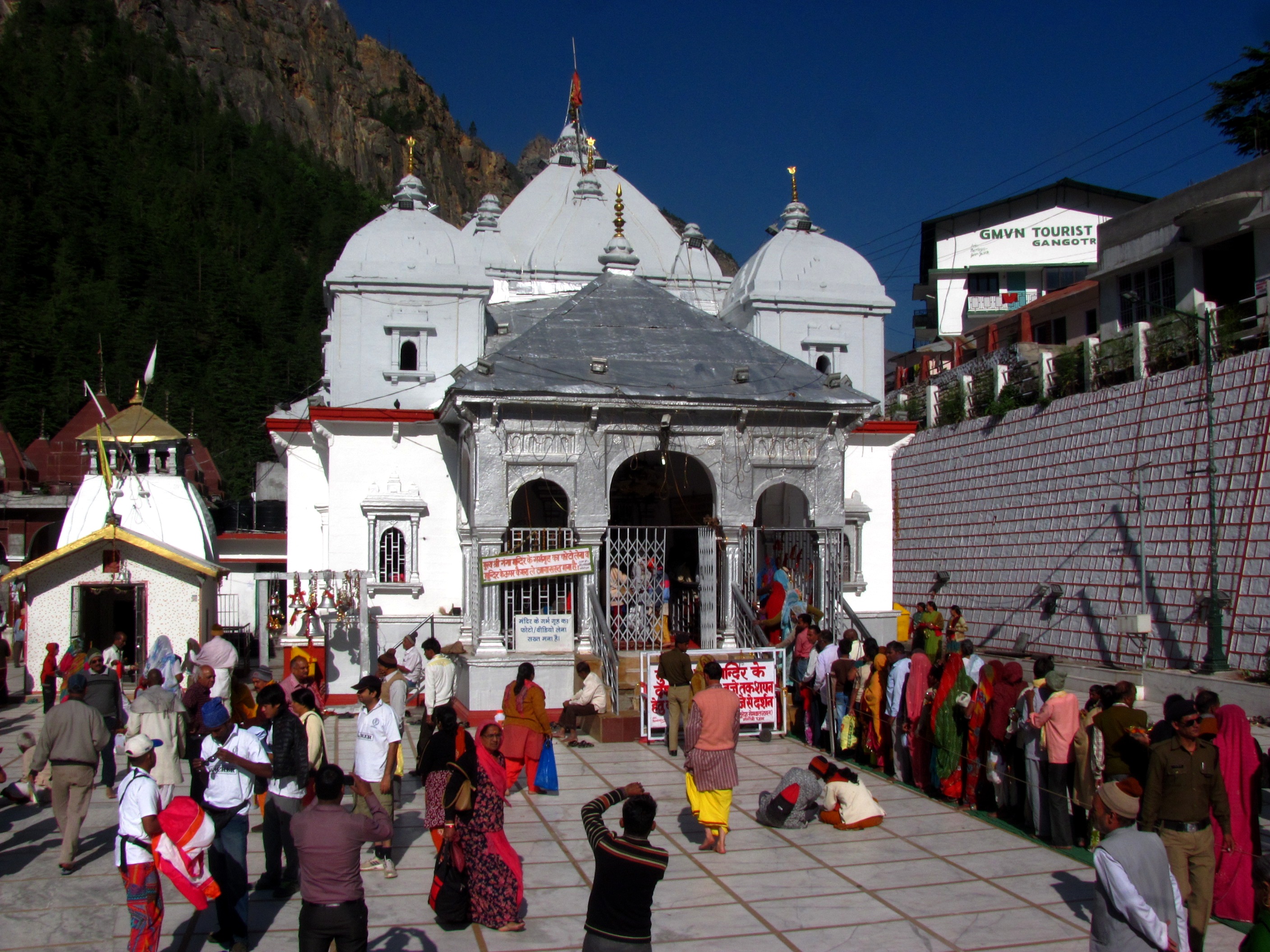Gangotri Temple in Uttarakhand - The sacred source of river Ganga